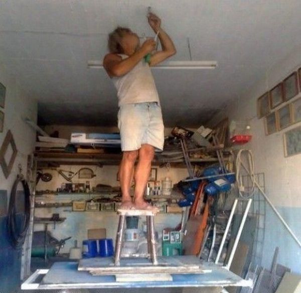 Collection of pictures with human stupidity (53 pics)