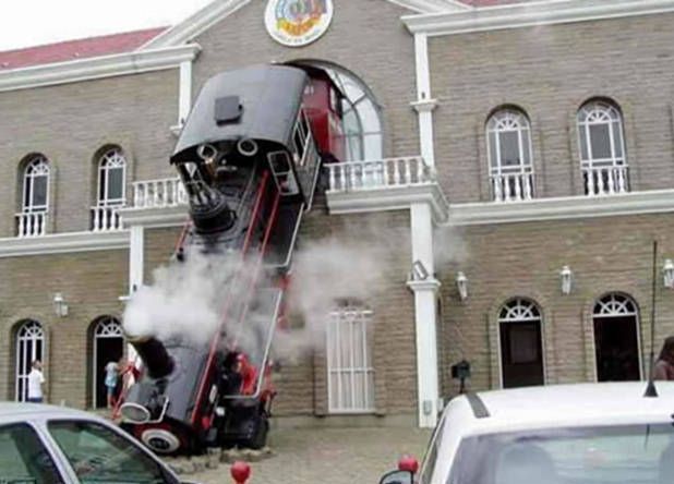 Train accidents (50 pics + 1 video)