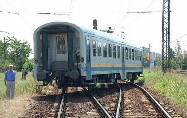 Train accidents (50 pics + 1 video)
