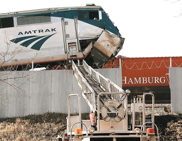 Train accidents (50 pics + 1 video)