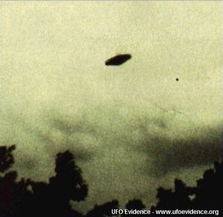 May be aliens do exist? (154 pics)
