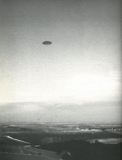 May be aliens do exist? (154 pics)