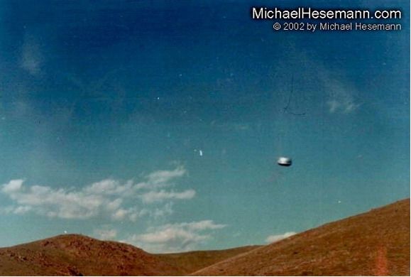 May be aliens do exist? (154 pics)