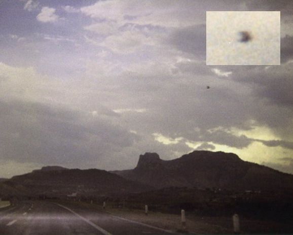 May be aliens do exist? (154 pics)