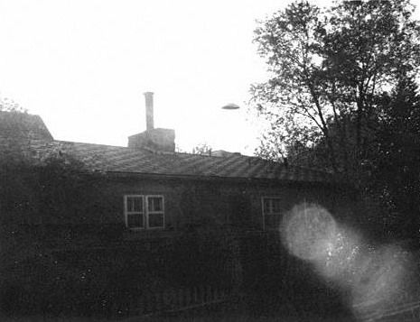 May be aliens do exist? (154 pics)