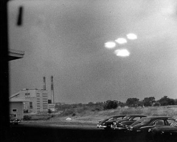 May be aliens do exist? (154 pics)