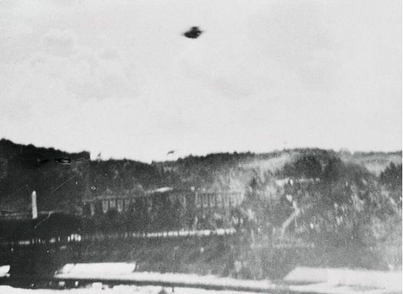 May be aliens do exist? (154 pics)