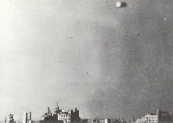 May be aliens do exist? (154 pics)