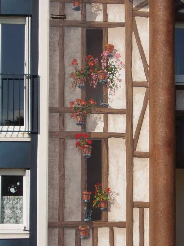 Wall painting (24 pics)