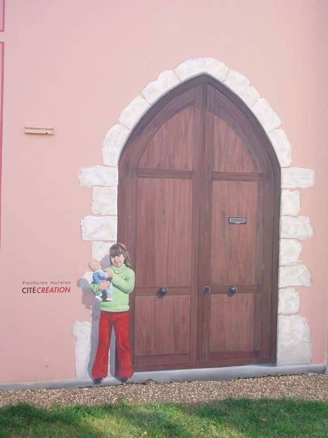 Wall painting (24 pics)