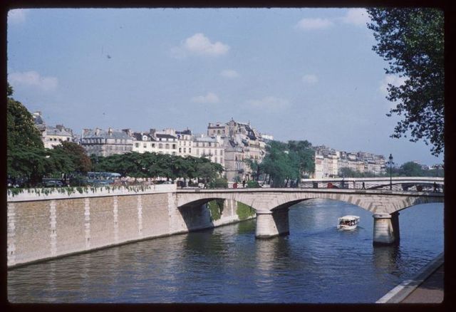 Retro pictures of French cities (60 pics)