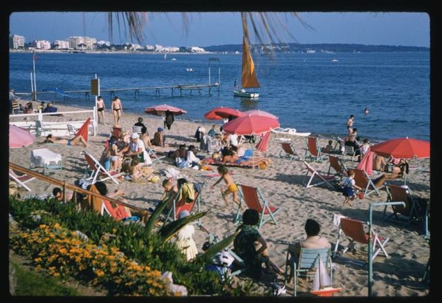 Retro pictures of French cities (60 pics)