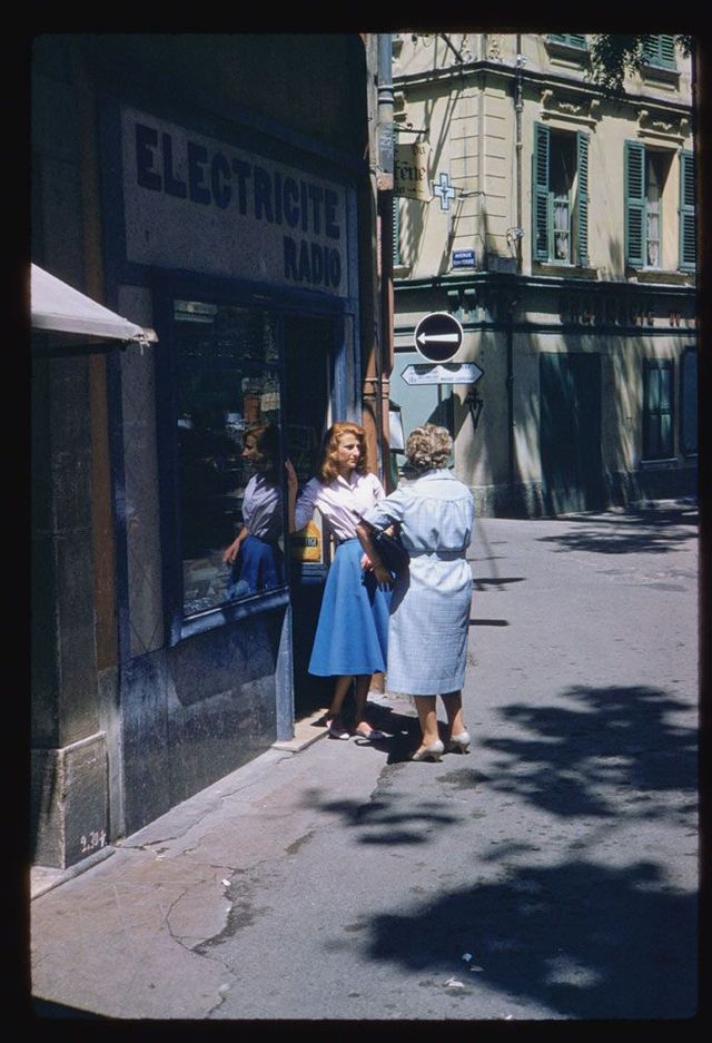 Retro pictures of French cities (60 pics)