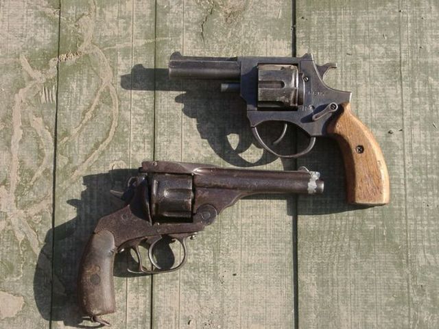 Samples of hand made guns (11 photos)