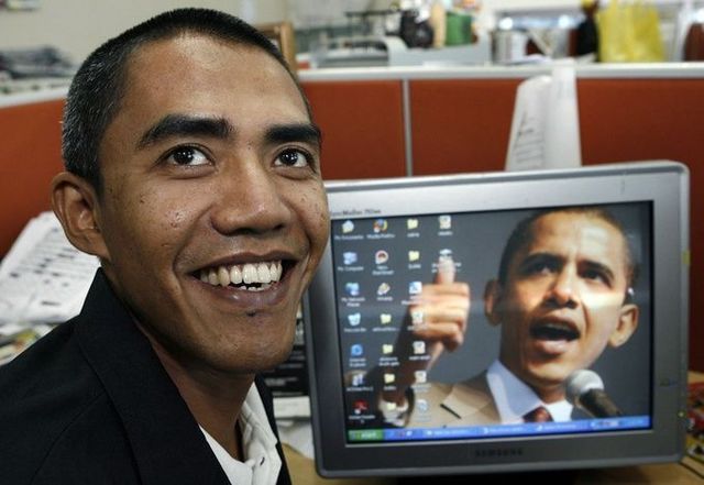 Pictures of different news agencies (98 pics)