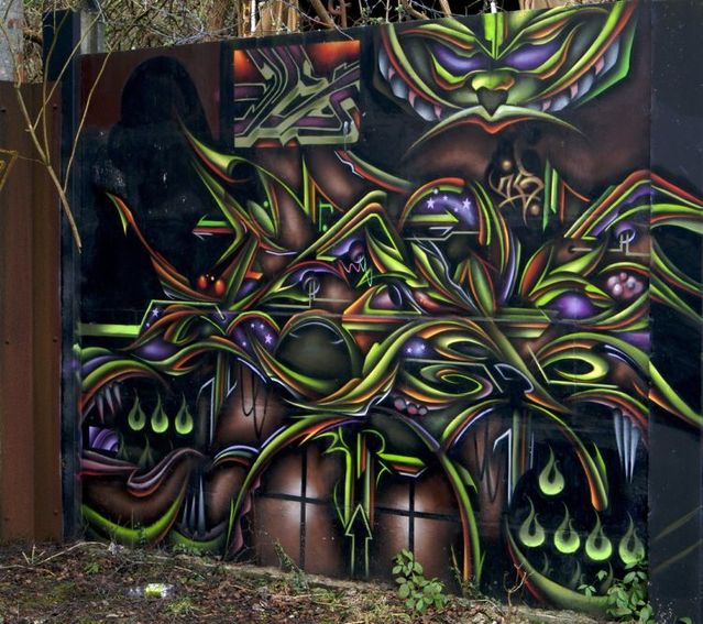 Splendid graffiti (54 photos)