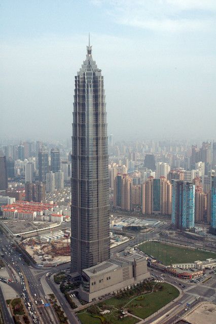 Jin Mao Tower - the beauty of building engineering (6 photos)