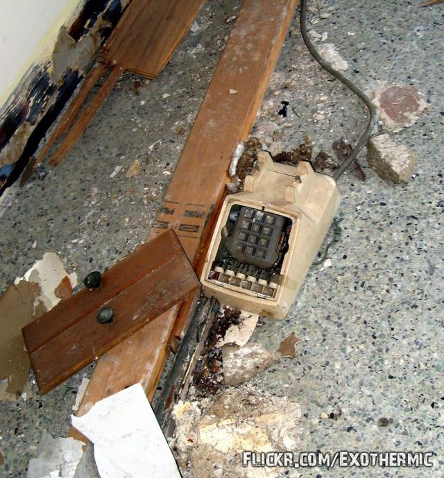 Abandonned prison (33 pics)