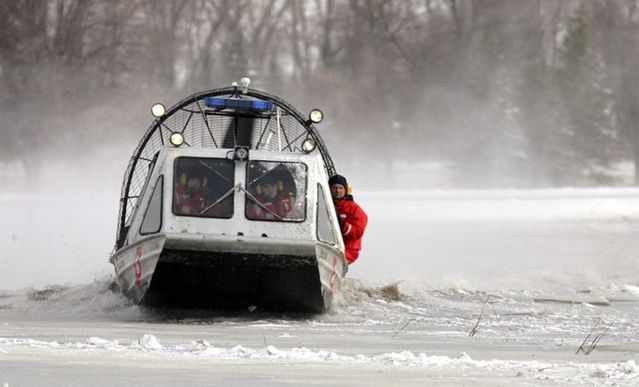 Red River flooding (30 pics)
