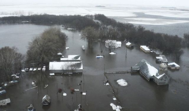 Red River flooding (30 pics)