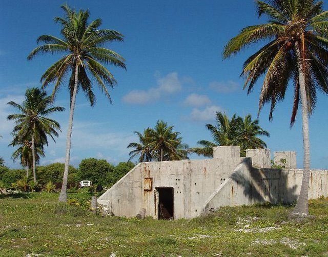 Abandoned and forgotten (70 pics)