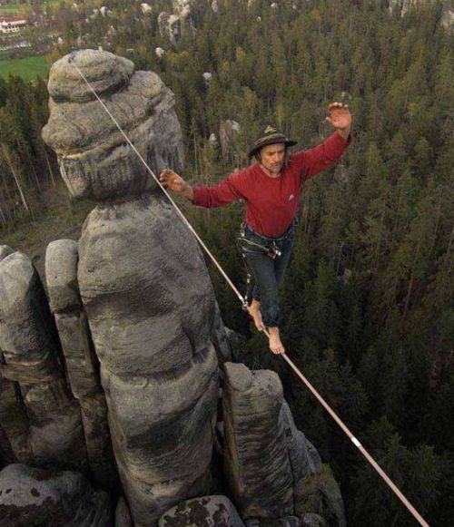 Looking down…(21 pics)