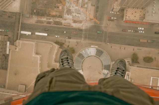 Looking down…(21 pics)