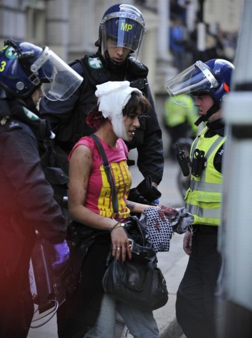 Riots in London (29 photos)