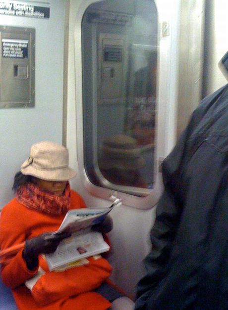 People who sit in the disability seats when I’m standing on my crutches (17 pics)