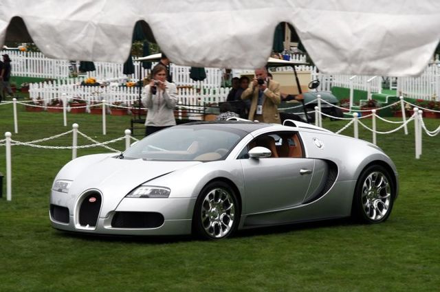 The most expensive serial car in the world (22 pics)