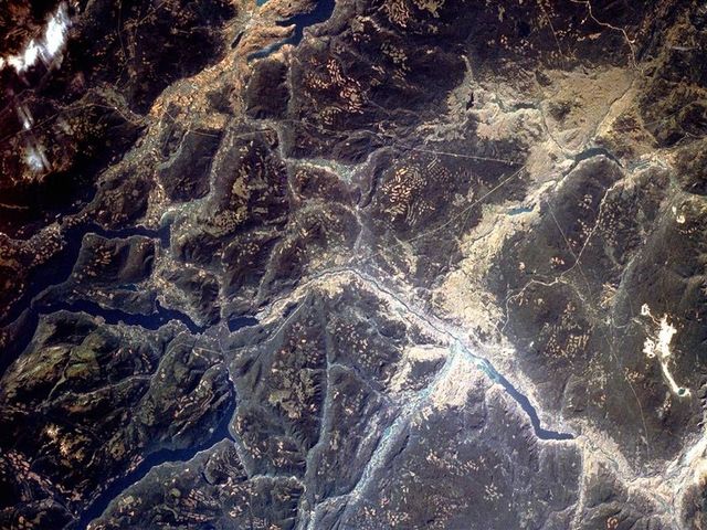 Earth seen from space (39 pics)