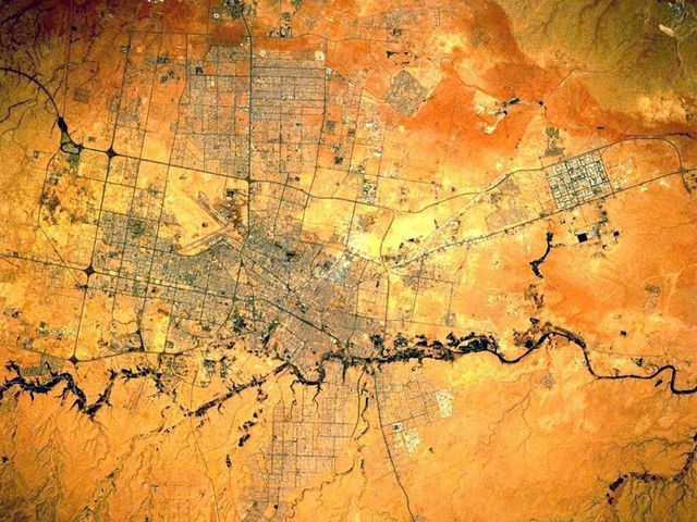 Earth seen from space (39 pics)