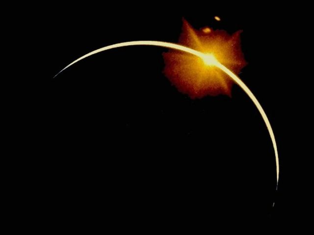 Earth seen from space (39 pics)