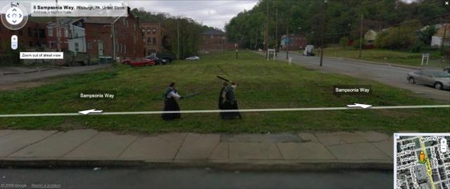 20 Crimes Caught on Google Street View (46 pics)