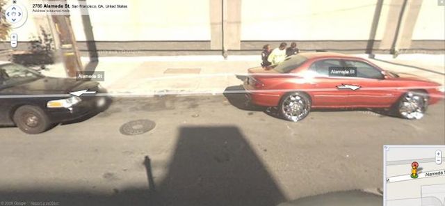 20 Crimes Caught on Google Street View (46 pics)