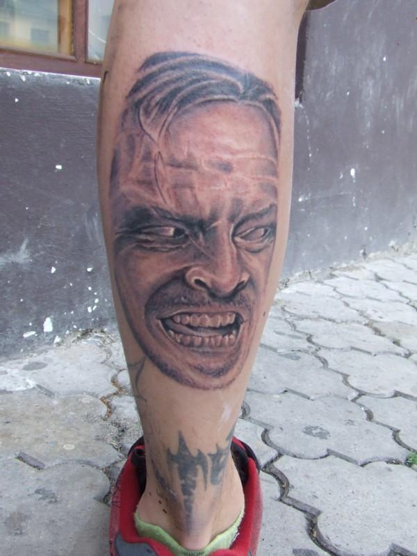 Tattooed portraits (42 pics)