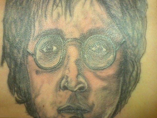 Tattooed portraits (42 pics)