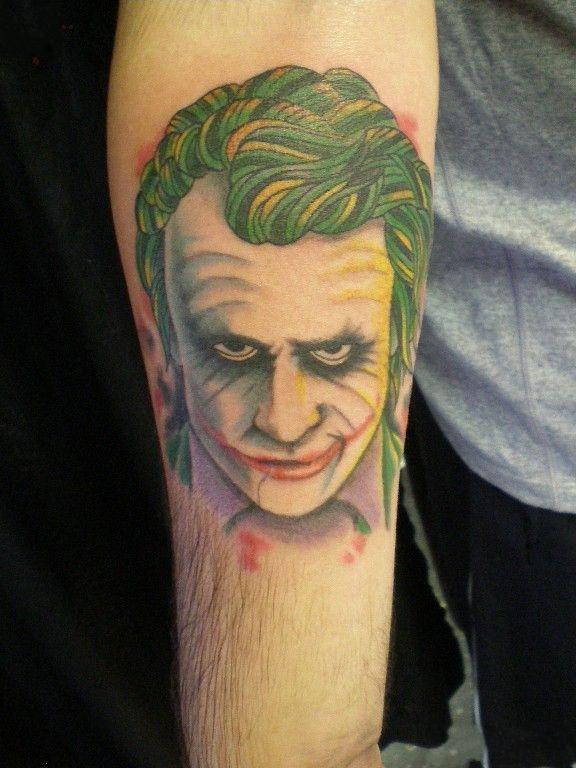 Tattooed portraits (42 pics)