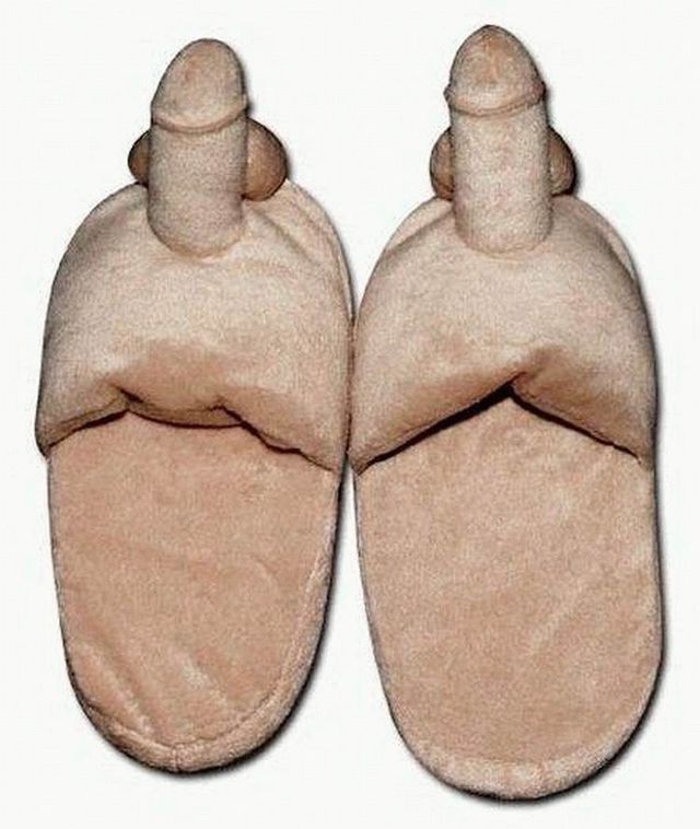 Selection of unusual slippers (18 photos)