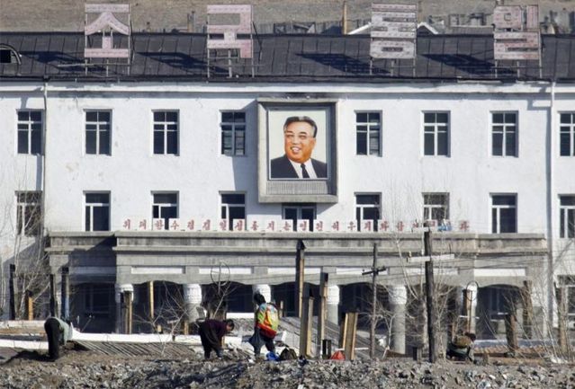 Country where a smile is hardly seen (37 pics)