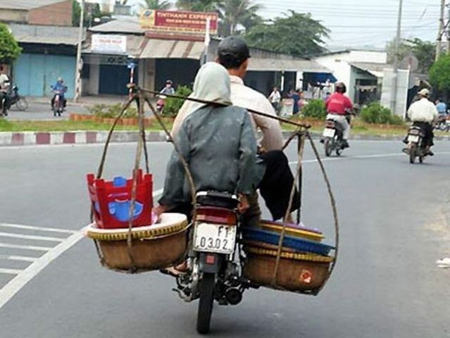 Transporting in Asian way (23 pics)