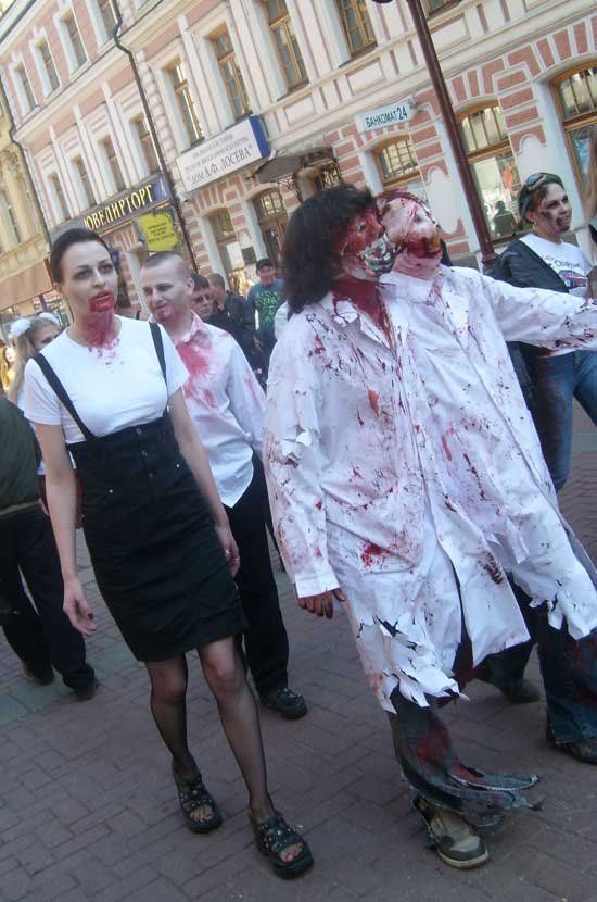 Zombie march in Moscow (10 photos)