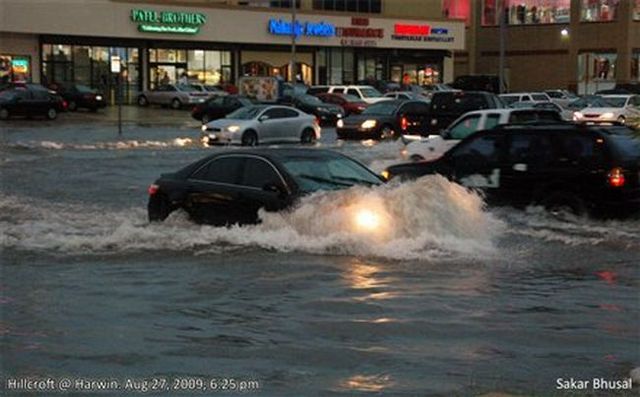 Houston was flooded (15 pics)