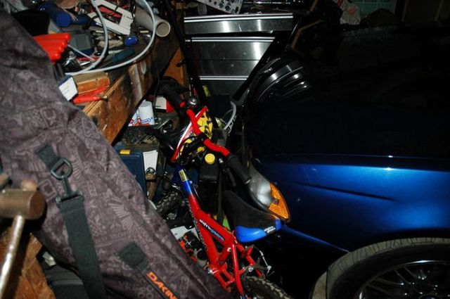 Two ridiculous accidents (20 photos + 1 video)