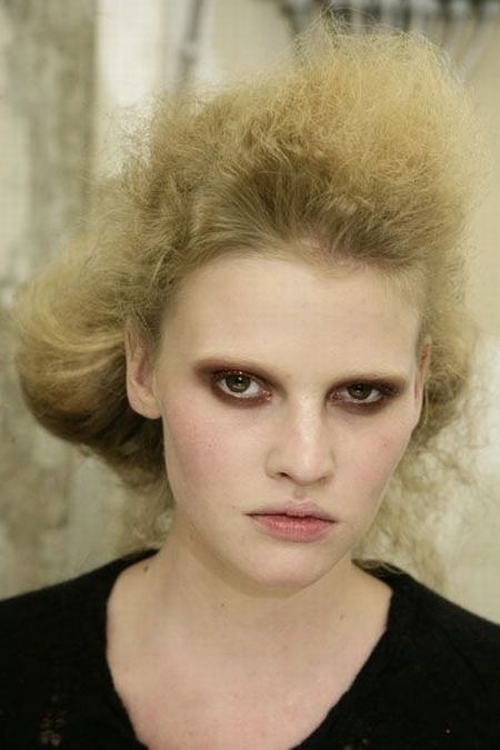 Photo model Lara Stone (25 pics)