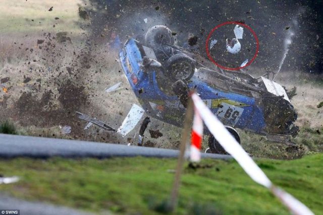 Real car miracle! (3 pics + 1 video)