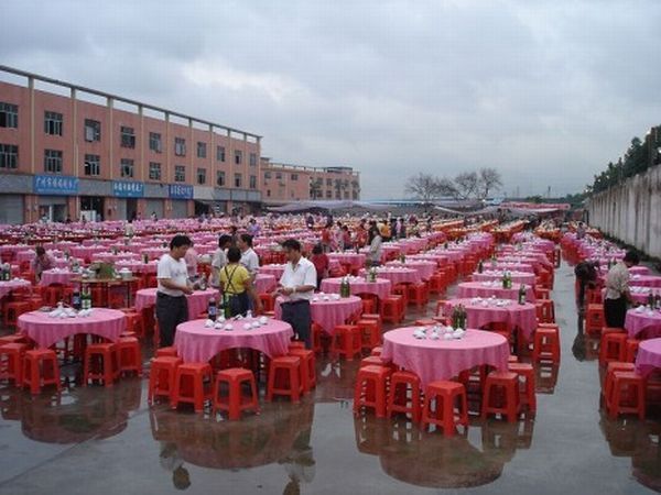 One modest Chinese wedding (9 pics)