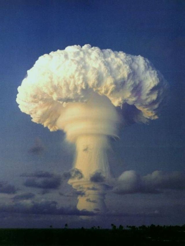 History remembers everything (94 pics)