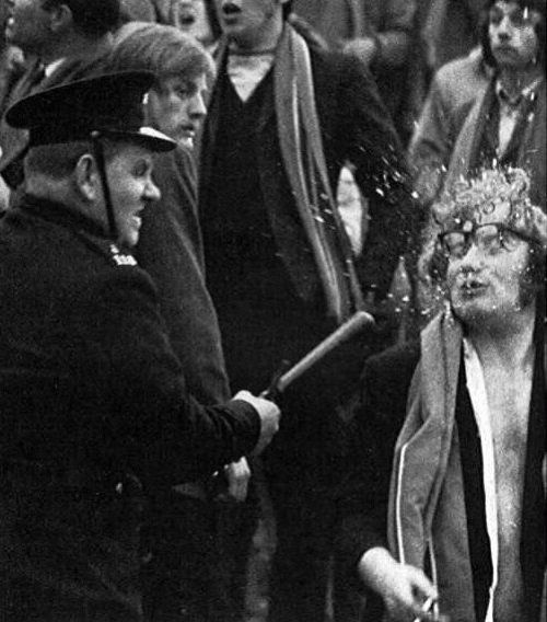 History remembers everything (94 pics)