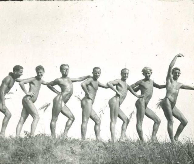 History remembers everything (94 pics)